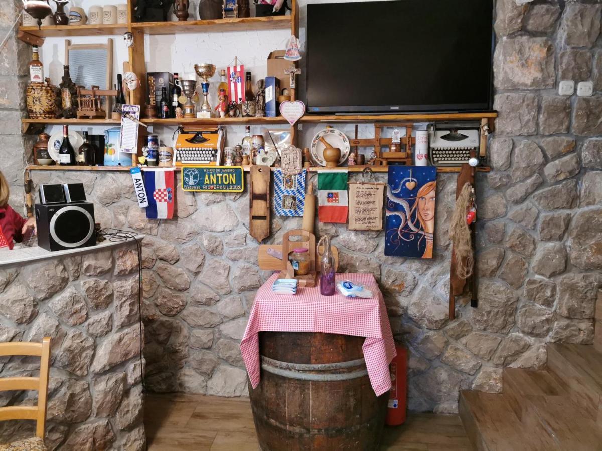 Apartmani Justic Njivice Extérieur photo