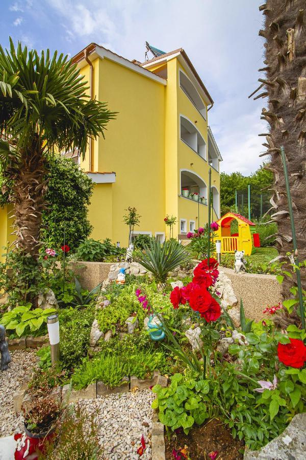 Apartmani Justic Njivice Extérieur photo